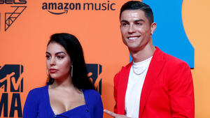 Cristiano Ronaldo und seine Freundin erwarten Zwillinge