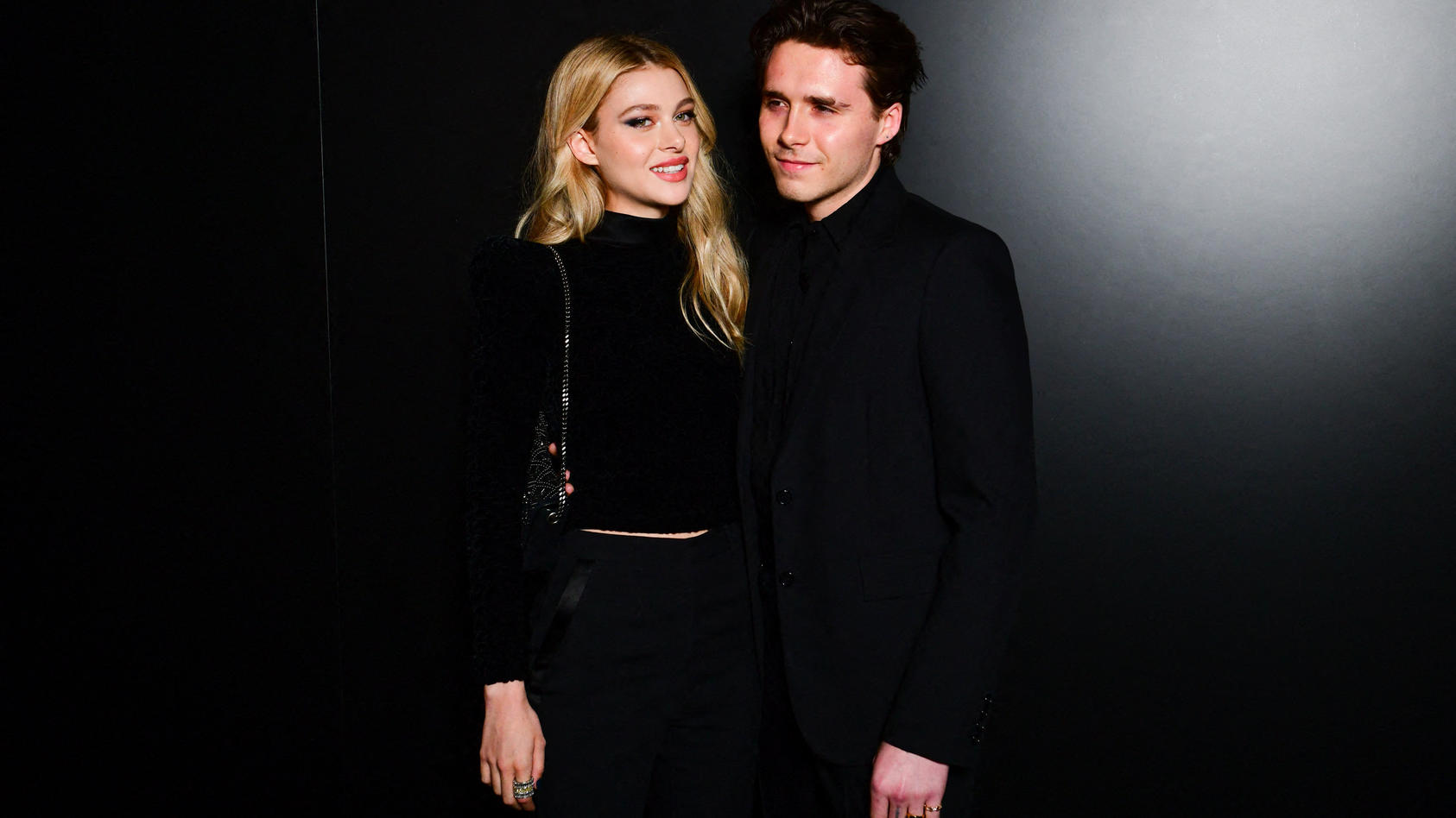 Brooklyn Beckhams Verlobte Nicola Peltz Leidet An Mysteriöser Krankheit 