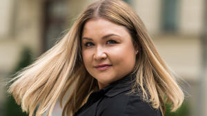Sophia Thiel zeigt „Granaten-Arsch"