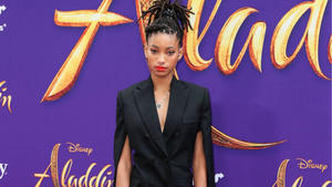 Willow Smith verpasst ihren Outfits ein "psychedelisches ...