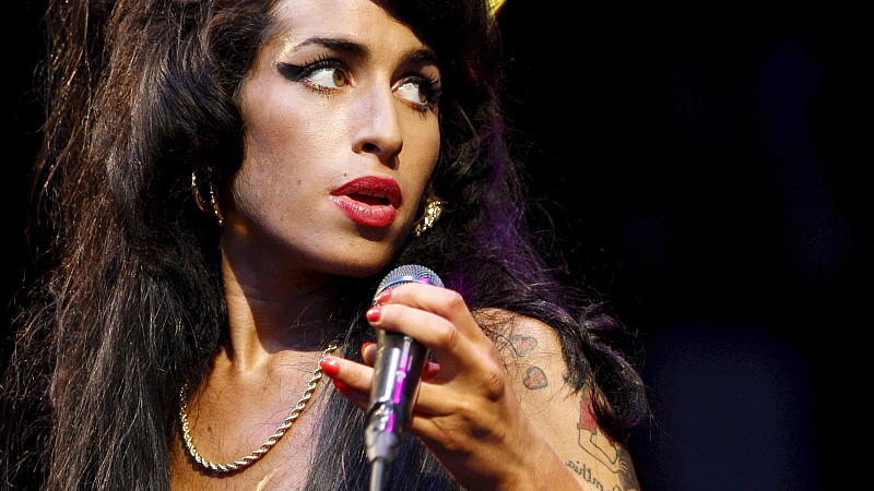 Amy Winehouse: Zweifel am Obduktionsergebnis