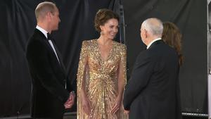 Kate strahlt goldig bei 007-Premiere