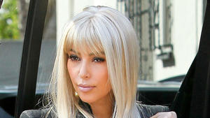 Kim Kardashian brünett vs blond