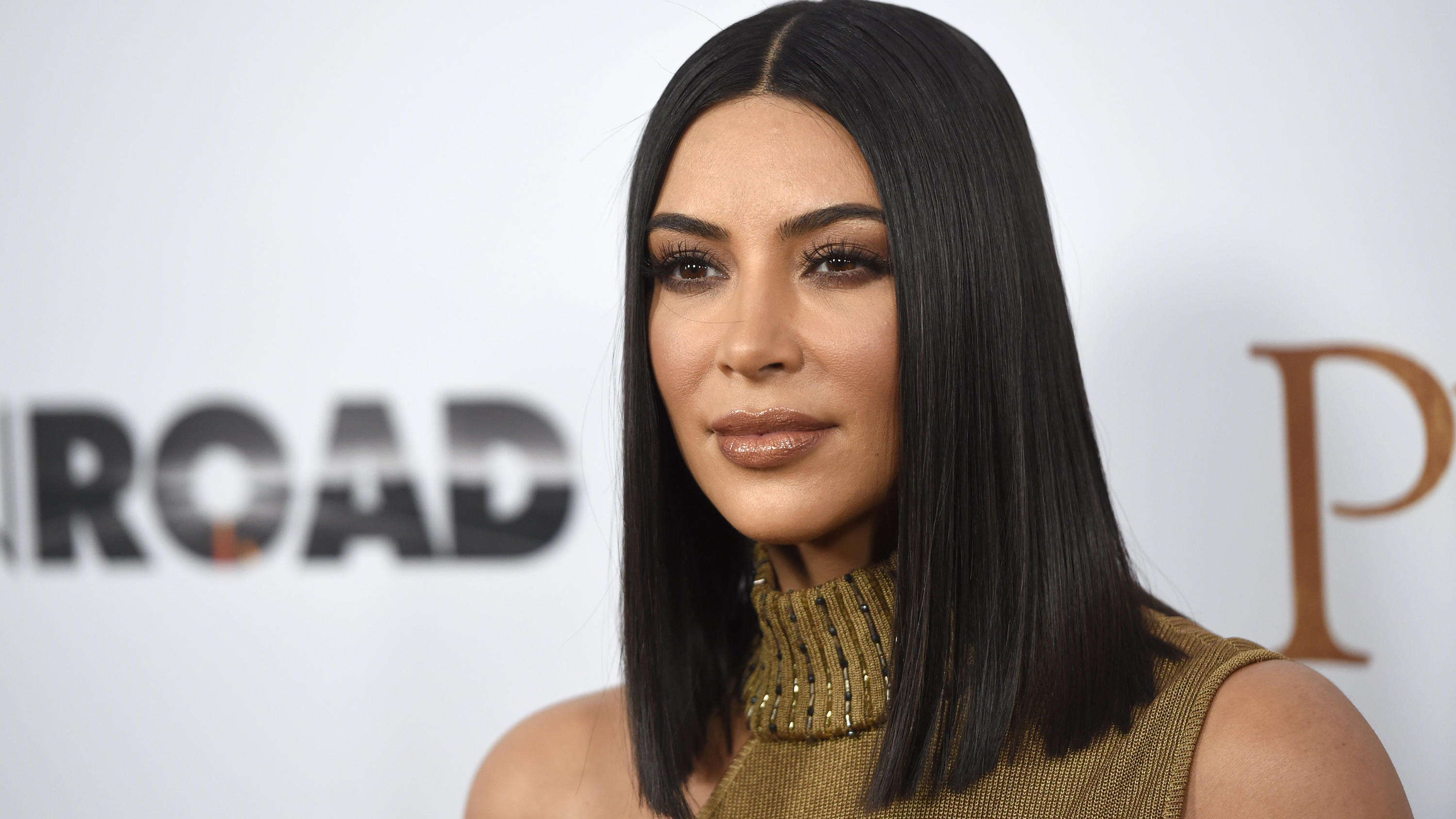 Kim Kardashian ist stolze Mutter