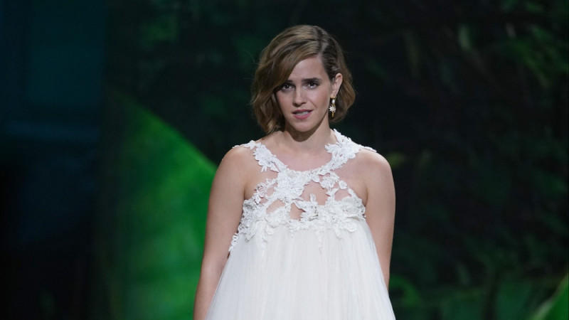 Emma Watsons Earthshot Prize Awards-Kleid wurde aus 10 Brautkleidern recycelt