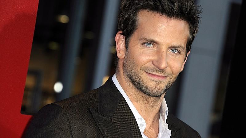 'Sexiest Man Alive' Bradley Cooper ist wieder Single