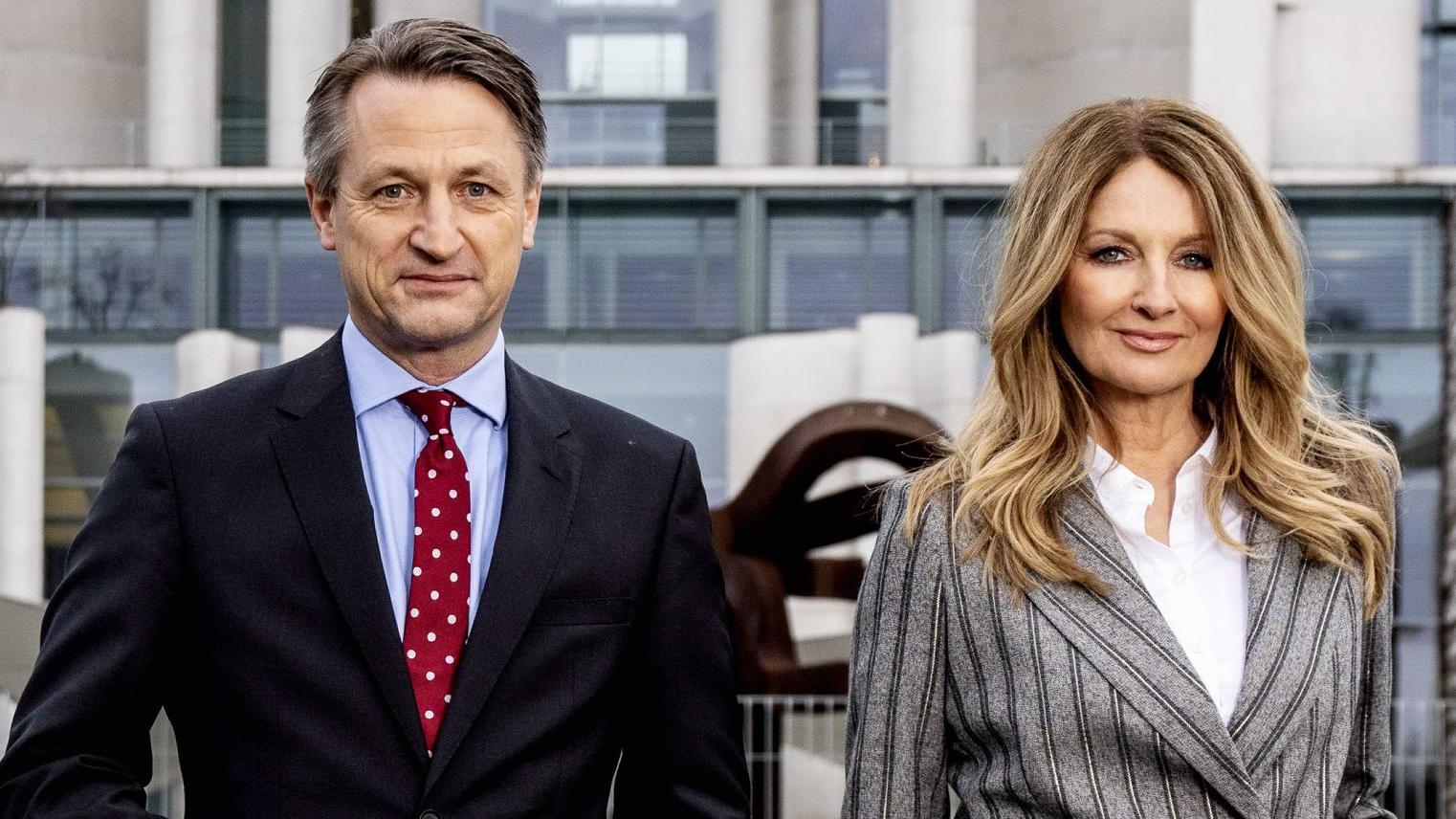 Vor knapp einem Jahr interviewten RTL-Politik-Chef Nikolaus Blome und  RTL-Moderatorin Frauke Ludowig gemeinsam Angela Merkel. Nun ist das Duo wieder zusammen im Einsatz.