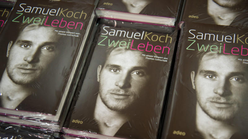 Samuel Koch veröffentlicht seine Biographie.