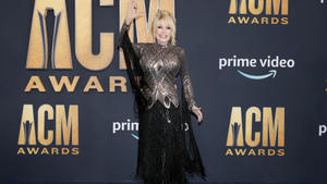 Dolly Parton: Sie sollte ihren Look ändern