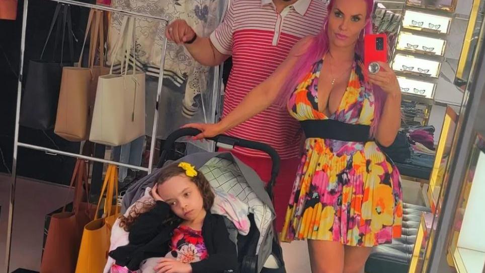 Coco Austin kassiert einen Shitstorm: Töchterchen Chanel (6) sitzt noch im Kinderwagen