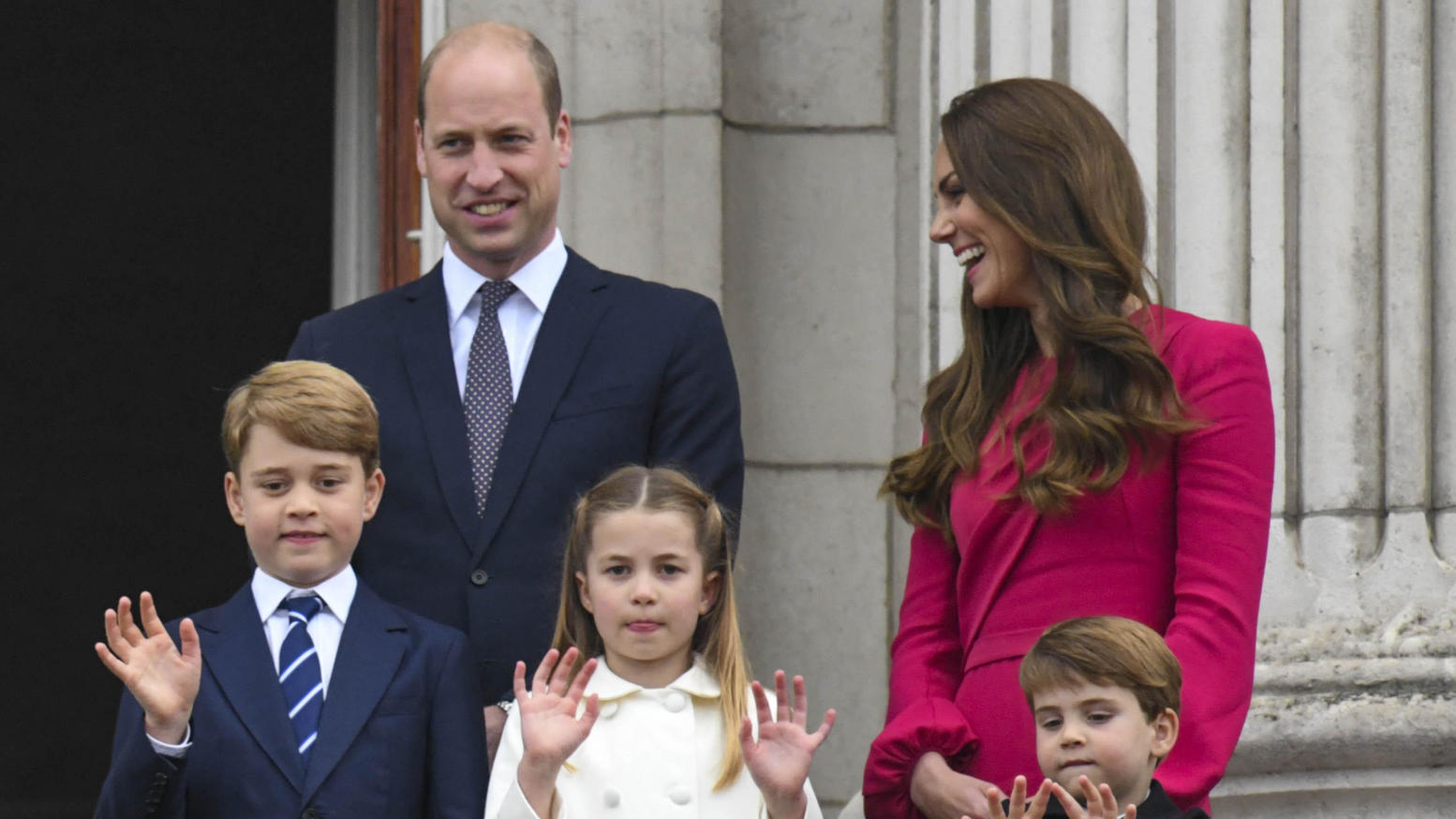 Royal abgehoben: Prinz William und Herzogin Kate starten per Helikopter in den Urlaub