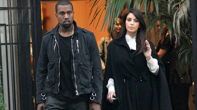 Kim Kardashian ist mit Rapper Kanye West zusammen