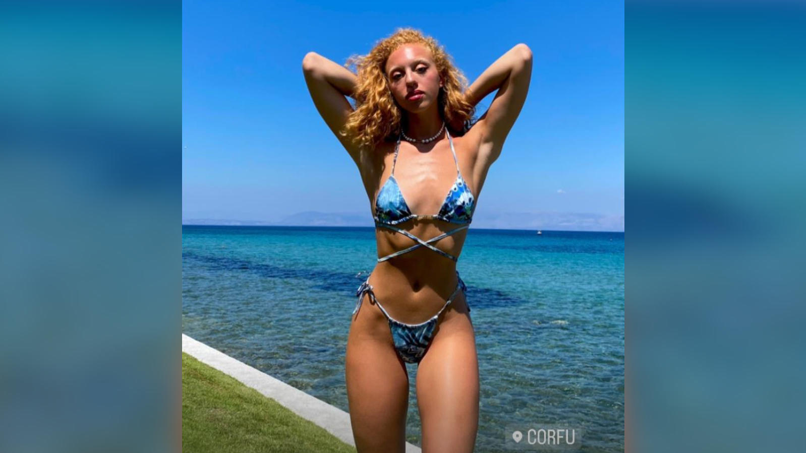 Anna Ermakova im Bikini
