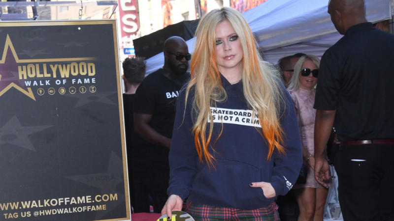 Avril Lavigne: Stern auf der Hollywood Walk of Fame-Ruhmesmeile!