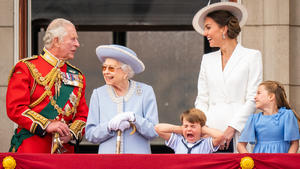 Diese Momente der Queen & Mini-Royals bleiben unvergessen