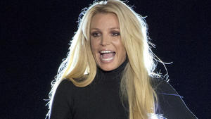 Britney Spears: "Habe mir alle Haare abgeschnitten"