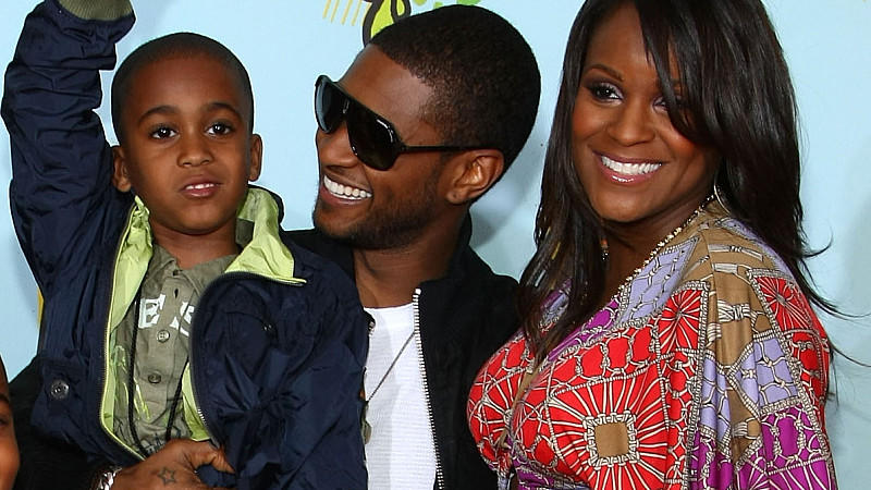 Sänger Usher mit Stiefsohn Kyle Glover und Ex-Frau Tameka Foster.