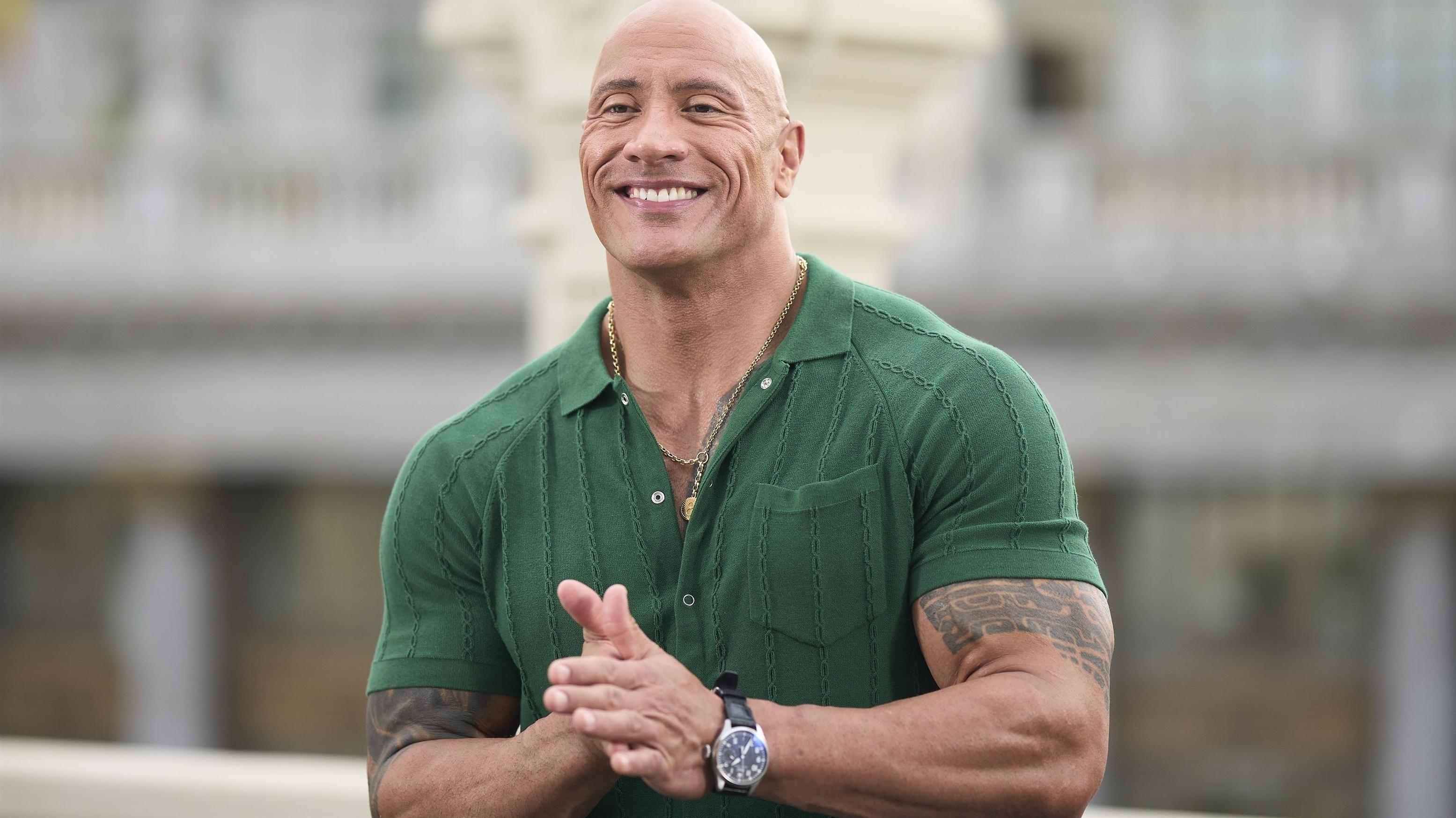 Madrid, SPAIN - Actor Dwayne Johnson attends the "Black Adam" photocall at the NH Collection Eurobuilding Hotel in Madrid.Pictured: Dwayne JohnsonBACKGRID USA 19 OCTOBER 2022 *UK Clients - Pictures Containing ChildrenPlease Pixelate Face Prior To Pub