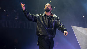 Darum trägt Drake eine "Erinnerungs-Kette" mit 42 Diamanten