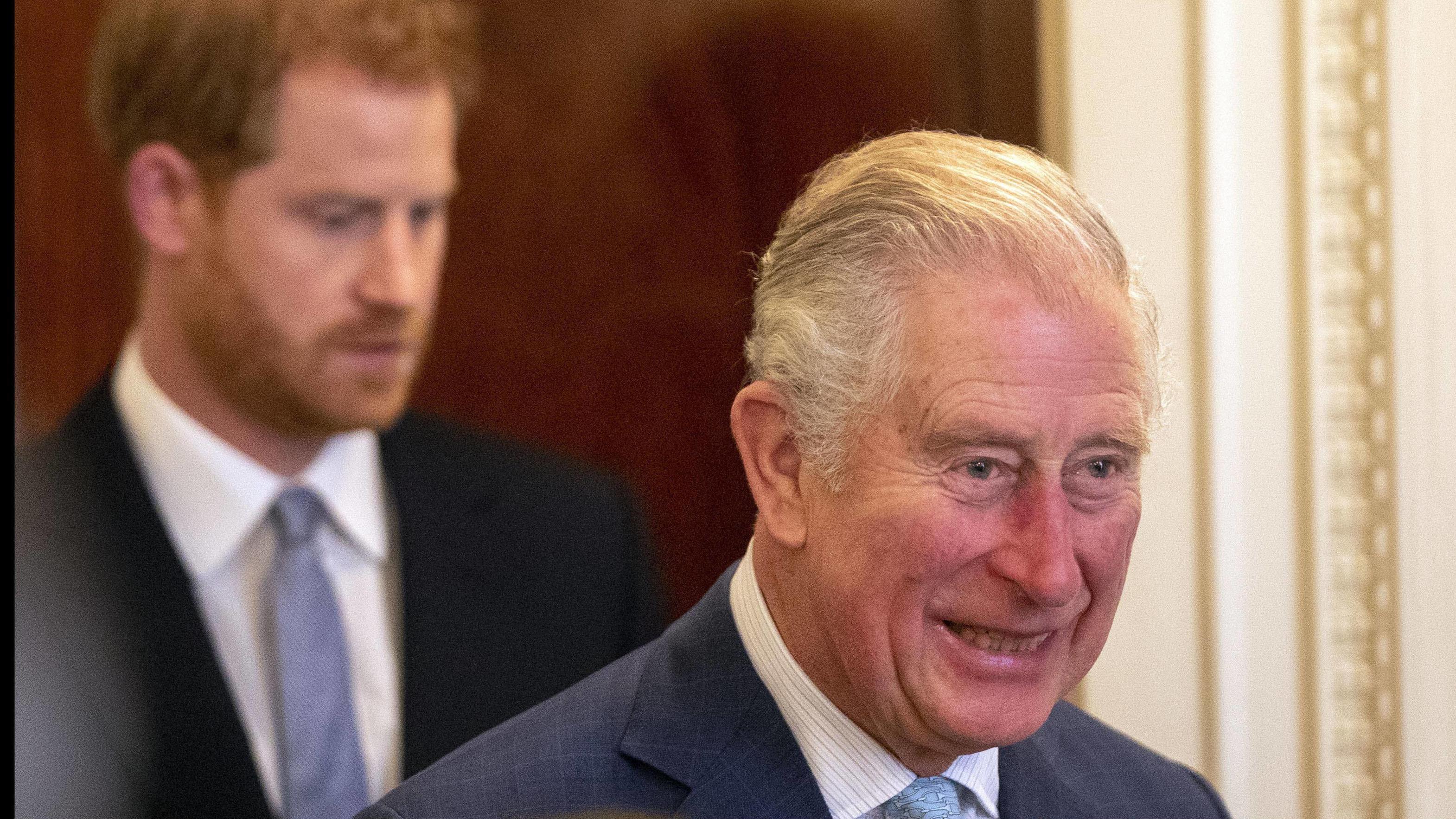  . 12/12/2018. London, United Kingdom. Prince Charles and Prince Harry -Violent youth crime forum. The Prince of Wales and the Duke of Sussex during a discussion about violent youth crime at a forum held at Clarence House in London. PUBLICATIONxINxGE