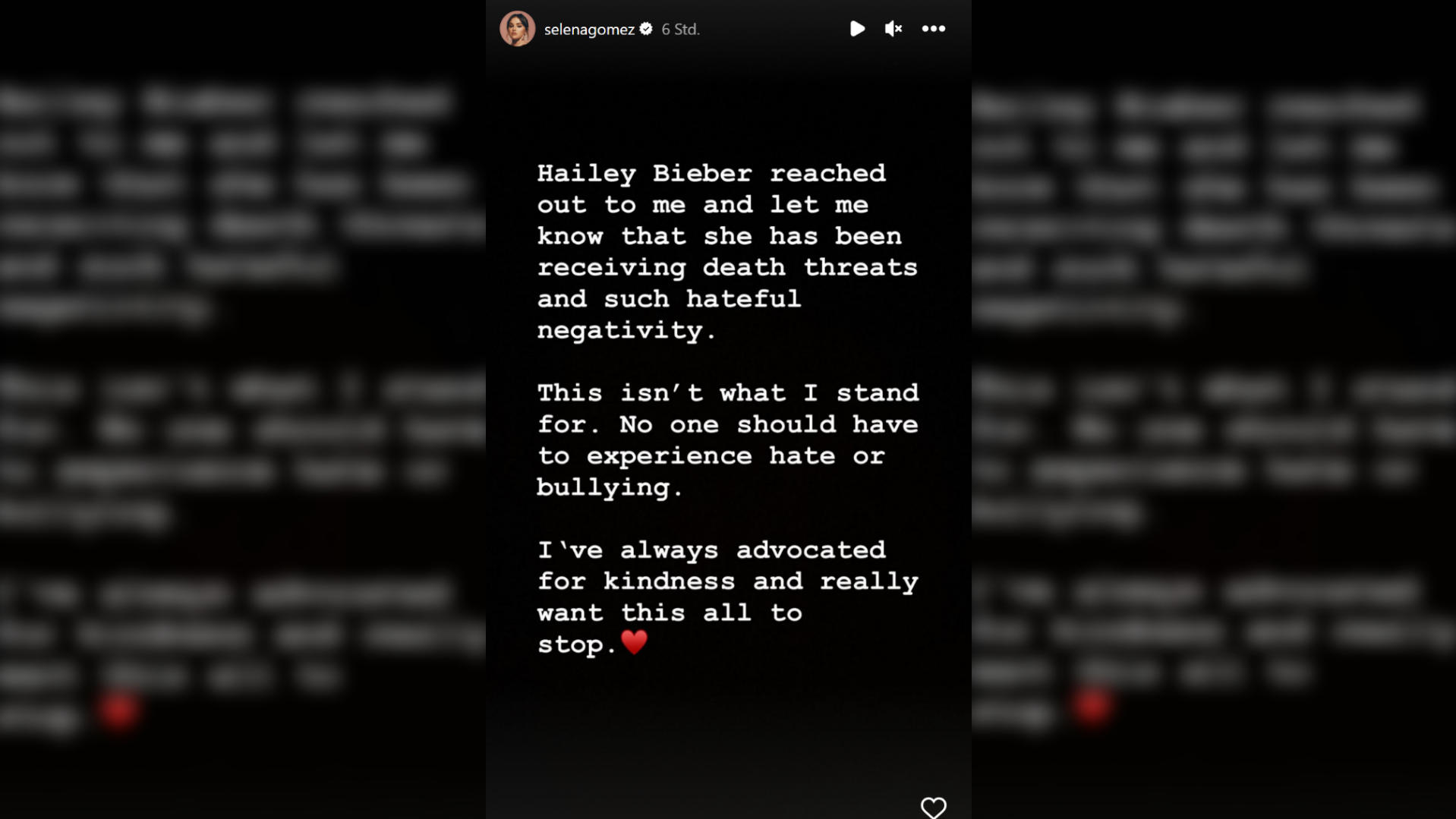 Nach wochenlangen Fan-Diskussionen um einen möglichen Streit zwischen Selena Gomez und Hailey Bieber postet diese jetzt ein öffentliches Statement.