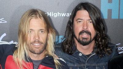Bewegend: Foo Fighters treten mit Taylor Hawkin...