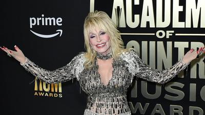 Country-Queen Dolly Parton holt drei weitere We...
