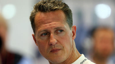 Schumacher wird aus Koma geholt