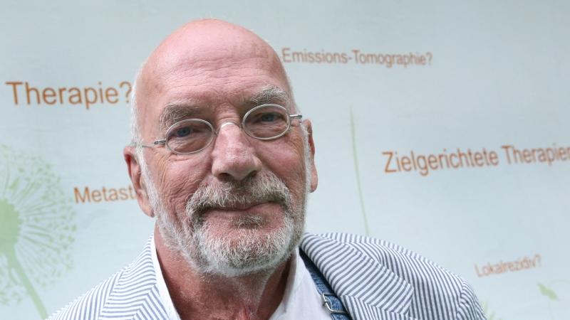 'Löwenzahn'-Moderator Peter Lustig vergeht das Lachen