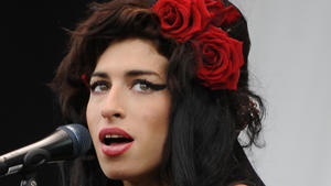 Amy Winehouse hatte angeblich mit Hirnschäden zu kämpfen