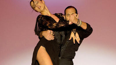 Rebecca Mir und Massimo Sinató: Heiße Tanzeinlage