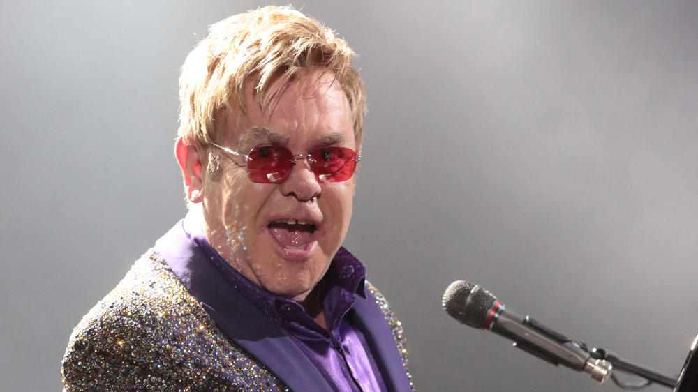 Elton John freut sich auf ein persönliches Treffen mit Putin