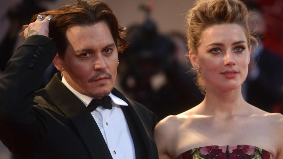 Johnny Depp und Amber Heard kämpfen mit den Tränen