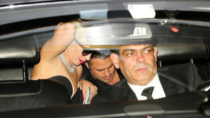 Lady Gaga und Taylor Kinney: Schläge für den ersten Kuss
