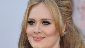 Adele landet mit "Hello" direkt auf Platz eins
