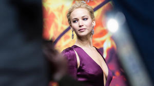 Premiere von "Mockingjay Teil 2": Jennifer Lawrence verza...