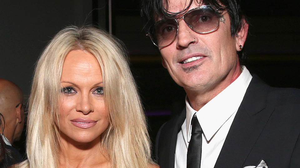 Pamela Anderson hat die Krankheit Hepatitis C endlich besiegt