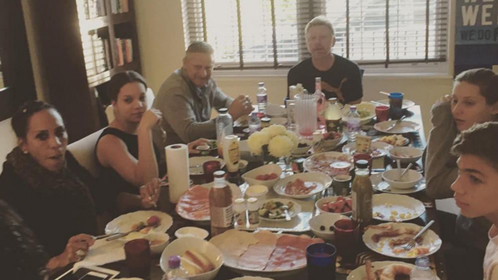 Boris Becker: Frühstück mit Lilly und Barbara