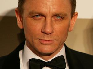 Steht Daniel Craig auf Jungs?