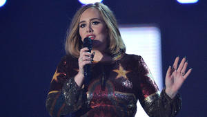 So gedenkt Adele der Opfer von Brüssel