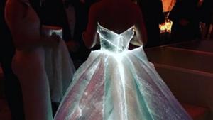 Claire Danes leuchtet auf der Met Gala