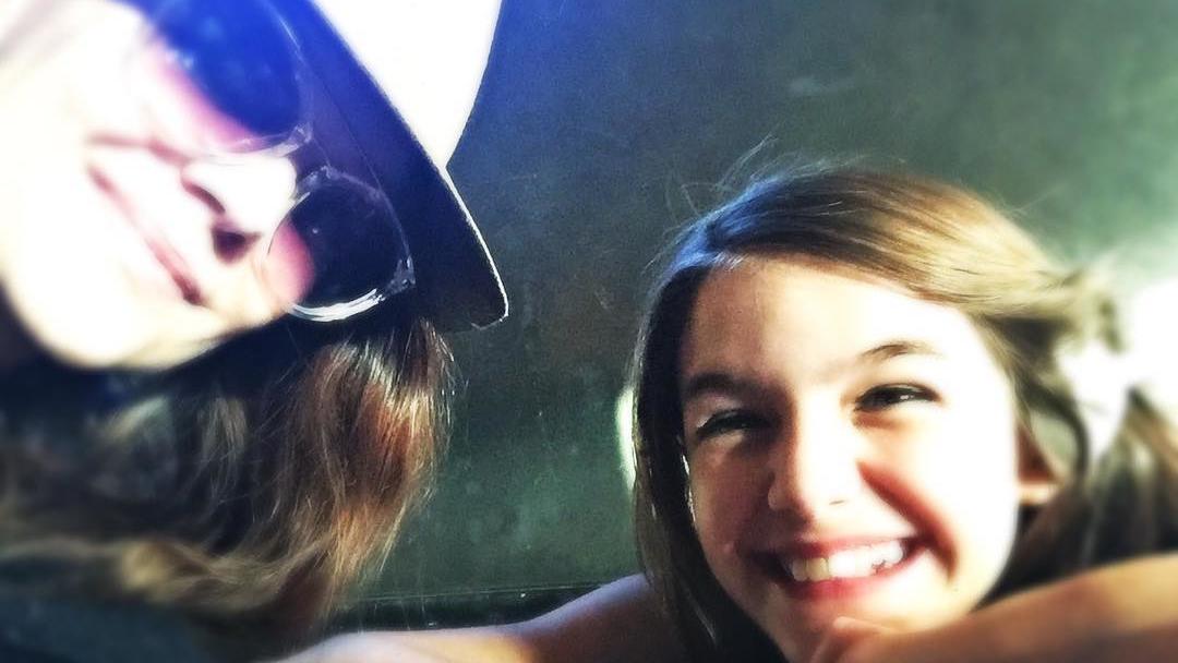 Katie Holmes postet nur sehr selten Fotos von ihrer Tochter