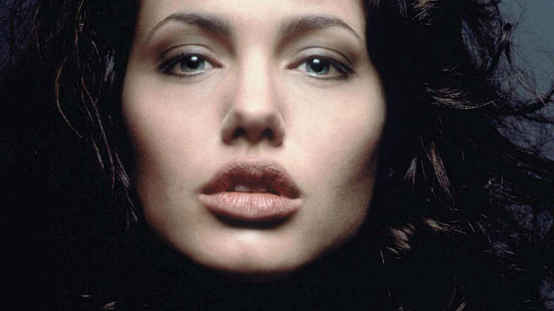 Kokain- und Heroin-Skandal um Angelina Jolie