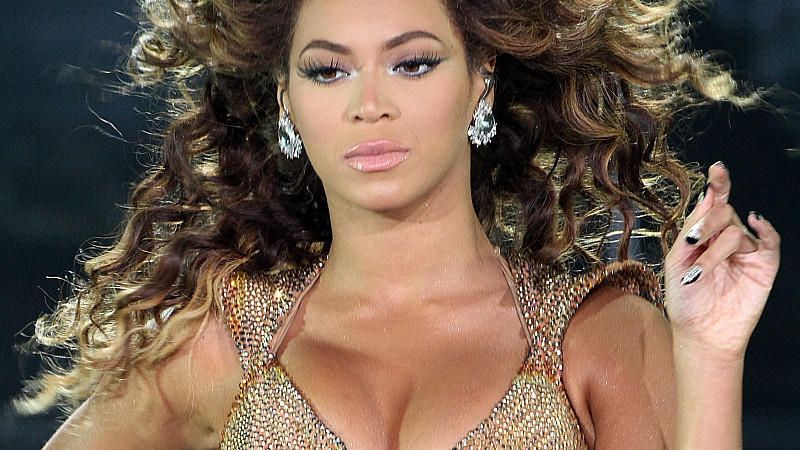 Beyonce: Vier Strumpfhosen halten sie in Form