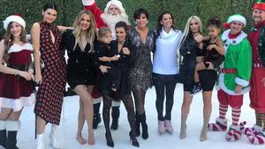 Nanu, Familie Kardashian feiert Weihnachten im Oktober!?