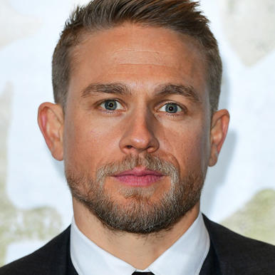 Alle Infos News Zu Charlie Hunnam Vip De