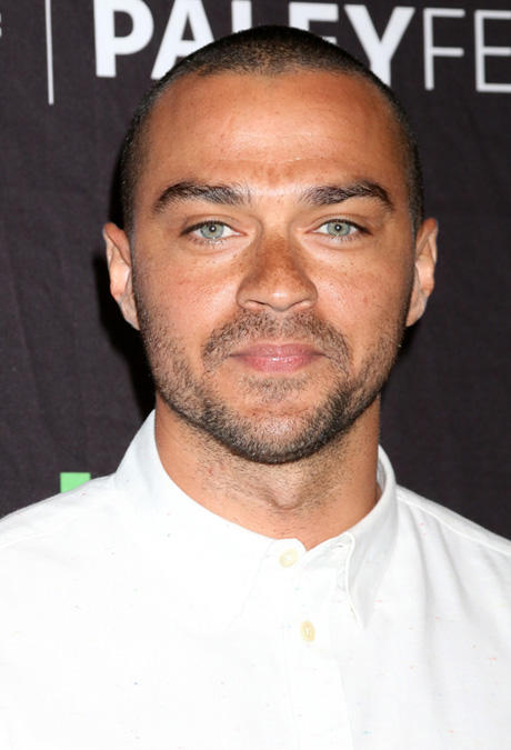 Jesse Williams abs