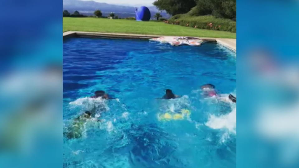 Heidi Klums Kinder schwimmen um die Wette