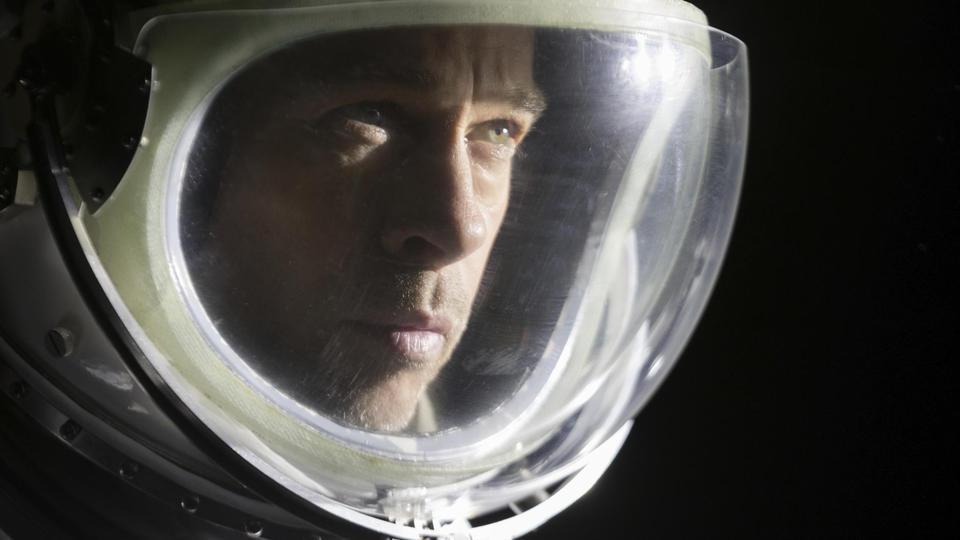 Brad Pitts blaue Augen in "Ad Astra" - Videokritik