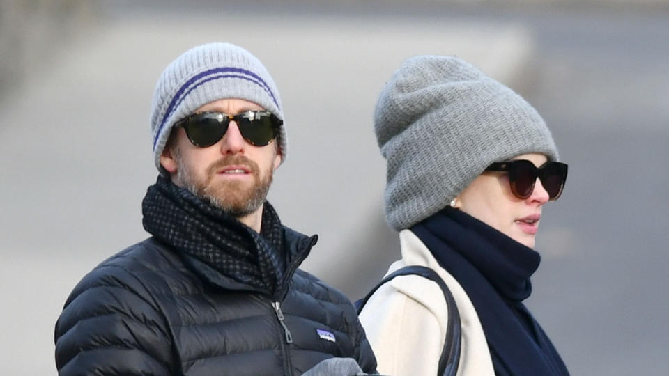 Anne Hathaway: Erstes Familienfoto zu viert